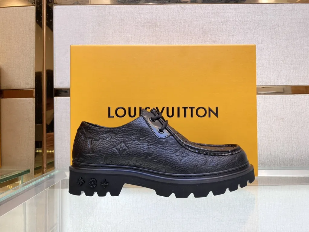 Louis Vuitton Shoe 